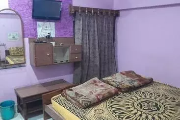 Hotel Maa Sharda