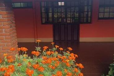 هاستل Jameson House