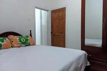 تختخواب و صبحانه 43 Dougville Melanie Ecd