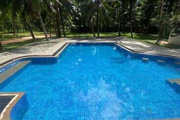 مبيت وإفطار Villa Di Angelo