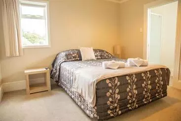 ホテル The Wakefield Bar And Restaurant Ltd