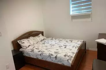 Pensiune Exclusive Offer A Special Deal Ending Soon!! Super Nice Location Very Close To Yvr Airport And S