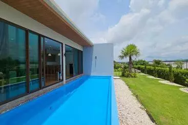 Sunrise Resort & Cafe ซันไรส์ รีสอร์ท & คาเฟ่