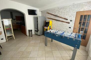 تختخواب و صبحانه Bed In Bus