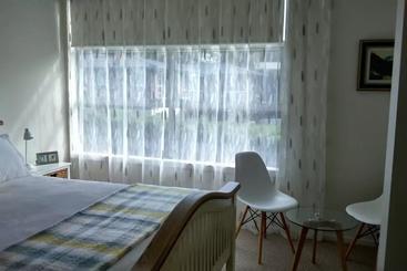 Aamiaismajoitus (B&B) Restview