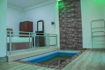 ホテル Ornateview