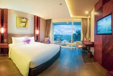 Seashells Phu Quoc Hotel & Spa