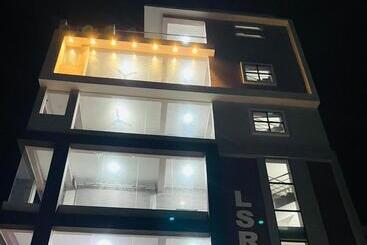 Hotell Pearl Stays, Tirupathi