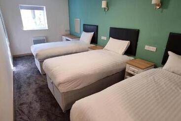 Bed and Breakfast The Wyken Inn