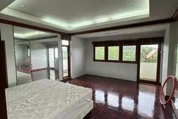 アパートホテル Blue Canyon Golf Course Condos