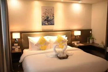 Huoneistohotelli Bgc S Prime Luxe Suite At Bonifacio Civic Center Tower