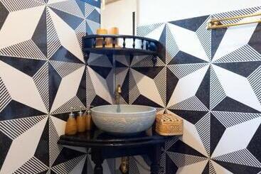 هتل Lamer Homestay & Villa   Vinh Hy Bay