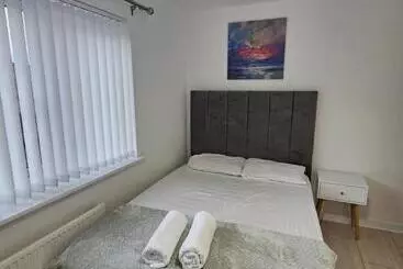 ペンション 66 Central Road