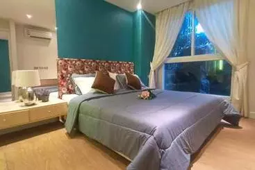 Huoneistohotelli The Grand Caribbean Condo