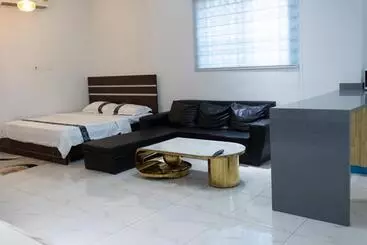 ベッドアンドブレックファースト Atom Height Apartment
