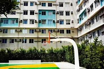 Lägenhetshotell 1019 Christine And Carina Residence At Marina Spatial Dumaguete Condominium