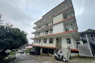 Hotel Radiant Meadows