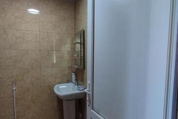 پانسیون Guest House Udziro