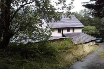 Bed and Breakfast Local Accommodation For Motocycle Off Road Centres