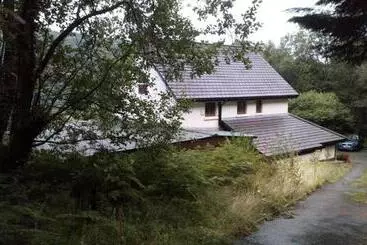 ベッドアンドブレックファースト Local Accommodation For Motocycle Off Road Centres