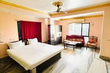 هتل Goroomgo Relyef Inn Kolkata   Fully Air Conditioned