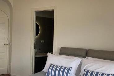 פנסיון Le Finestre Veneris