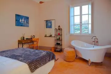 Lomakeskus Faro Capel Rosso