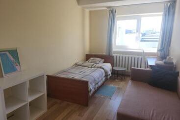 هاستل Central Shared Flat   Quiet Private Room