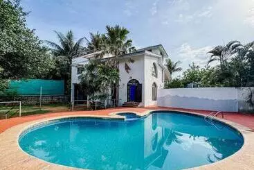 Hotel Anitha Garden