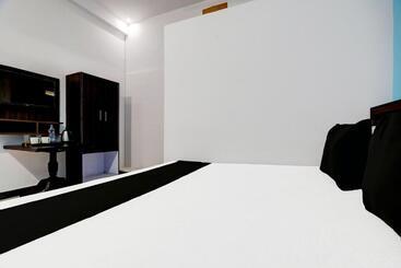 酒店 Spot On Mg Plaza