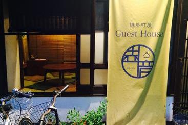 הוסטל Guest House Kaine