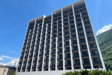 هتل آپارتمان Ferrari Tower