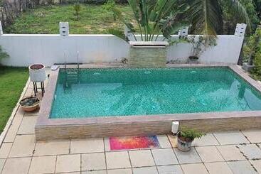 Flash3 Beach Resort Ecr