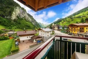 Aparthotel Almrösl Im Großarltal