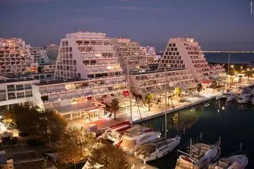 ペンション Studio Insolite Chez L Habitant