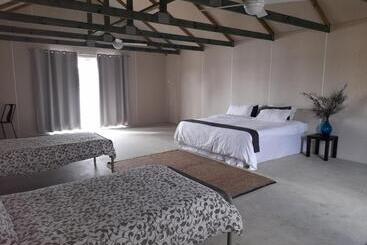 Boshack Outback Farmstay   Perth Eco Farm