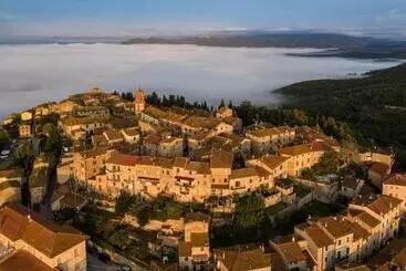 Majatalo La Corte Di Ardengo