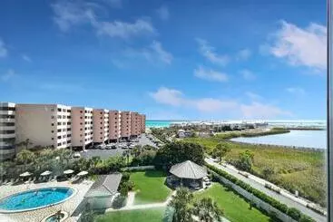 アパートホテル Emerald Oasis