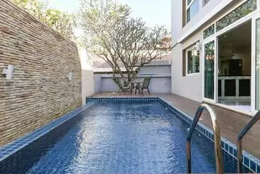 Hotelli Golden Sea Pool Villa Huahin