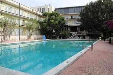 Hotelli Magnuson Grand Conference