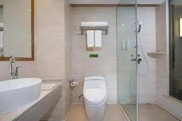 Vienna Hotel Guangdong Huizhou Dayawan Wanda