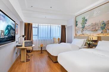Vienna Hotel Jiangsu Xinghua Pailou Road
