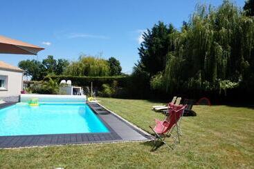 Bed and Breakfast Couette Et Cafe