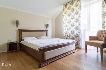 Hotel Pensiunea Izvorul Zanelor