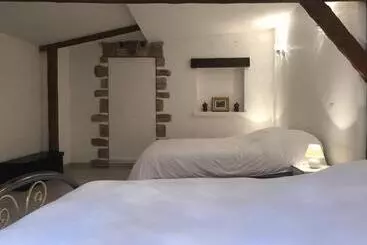 Majatalo Maison En Bord De Seine