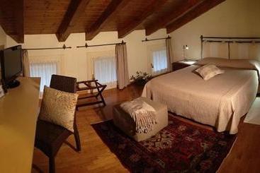 住宿加早餐  La Dogana