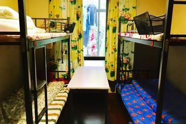 Yiheyuan Hostel
