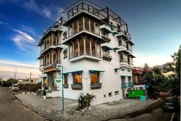 Hotel Khamma Ghani A Boutique