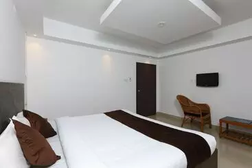 Hotel Oyo Rooms Near Naidupuram Pillayar Temple
