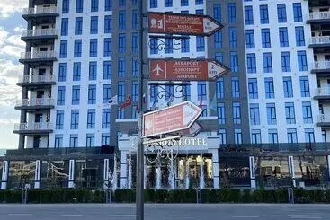 ホテル Turon City Plaza